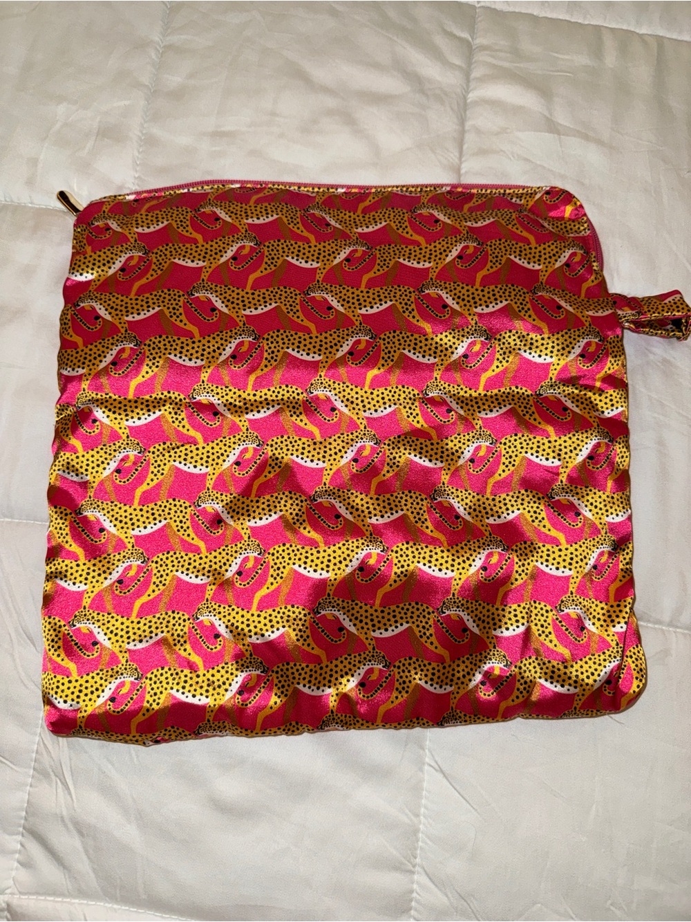 Silky cheetah laptop case